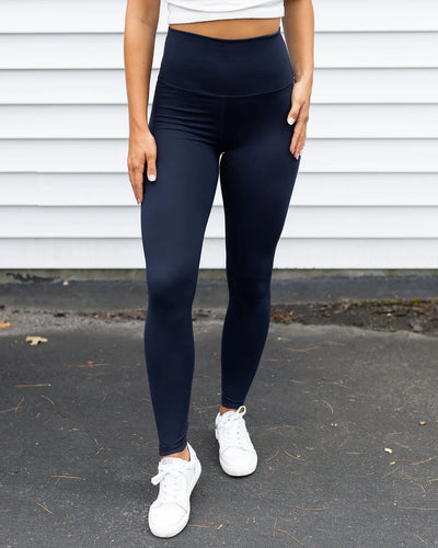 Cropped Midweight Daily Pocket Leggings by Grace & Lace - Black – Specialty  Design Company