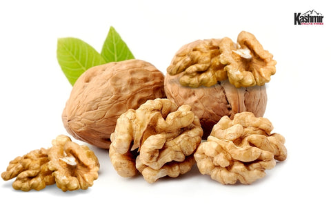 How to eat walnut