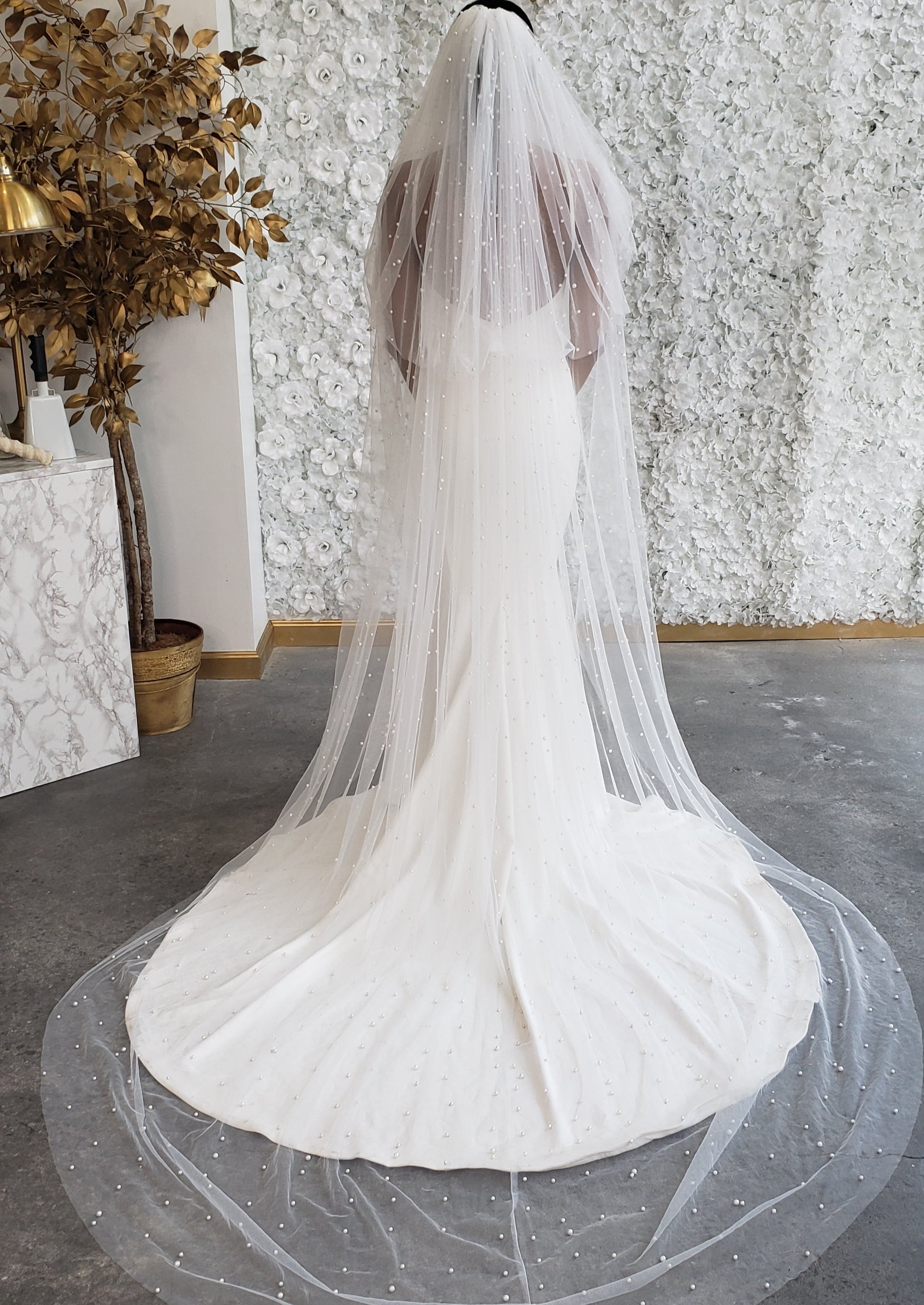ApolloBox Romantic Pearl Bridal Veil