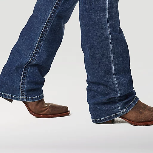WRANGLER® WOMEN'S ULTIMATE RIDING JEAN WILLOW – Toms Boot & Western Wear