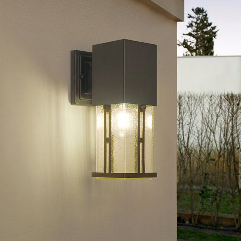 Outdoor Wall Light