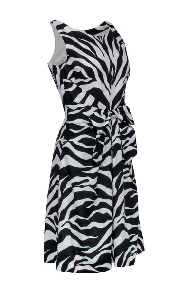Sleeveless Pocketed Animal Zebra Print Dress With a Bow(s)