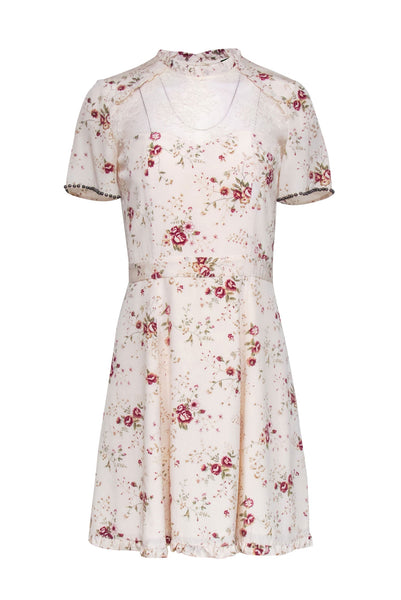 A-line Mock Neck Short Short Sleeves Sleeves Back Zipper Beaded Trim Floral Print Dress With Ruffles