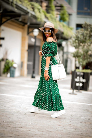 small polka dots spring 2023 trend