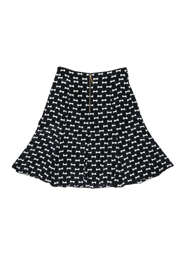 Kate Spade - Black & White Bow Print Silk A-Line Skirt Sz 0 – Current  Boutique