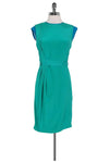 Cap Sleeves Silk Round Neck Belted Slit Pleated Back Zipper Dress With a Ribbon