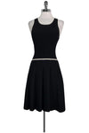 Flared-Skirt Round Neck Sleeveless Ribbed Back Zipper Pleated Dress