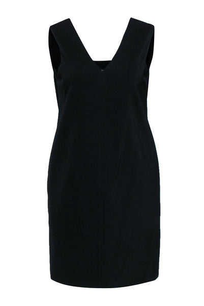 Tall V-neck Cocktail Shift Sleeveless Pocketed Little Black Dress