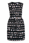 Fit-and-Flare Fitted Hidden Back Zipper Pocketed General Print Round Neck Sleeveless Dress With a Bow(s) and a Ribbon and Pearls