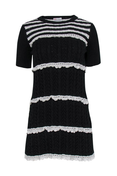 Short Sleeves Sleeves Short Striped Print Fitted Round Neck Dress