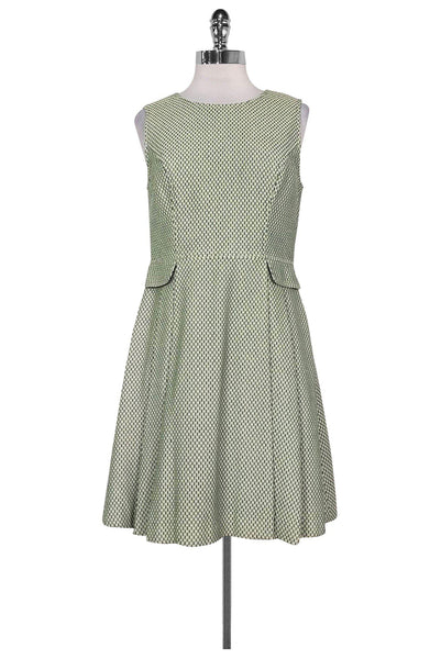 Sleeveless Cotton Round Neck Pleated Pocketed Dress