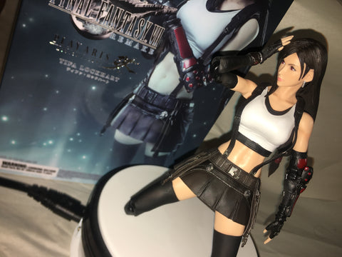 Play Arts Kai Final Fantasy VII Remake Tifa Display