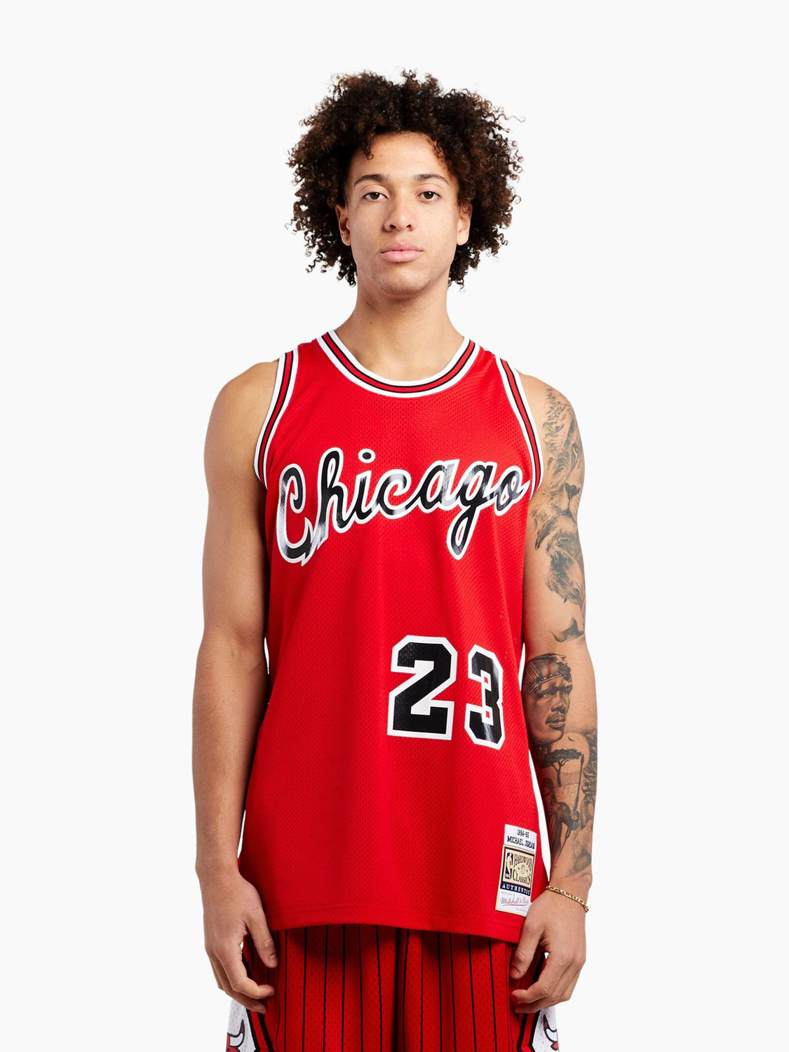 1984-85 CHICAGO BULLS JORDAN #23 MITCHELL & NESS JERSEY (AWAY) M