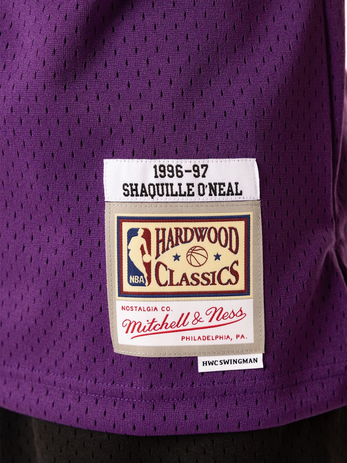 Mitchell & Ness Men NBA Los Angeles Lakers Swingman Jersey Shaquille O’Neal  Purple ’96-97