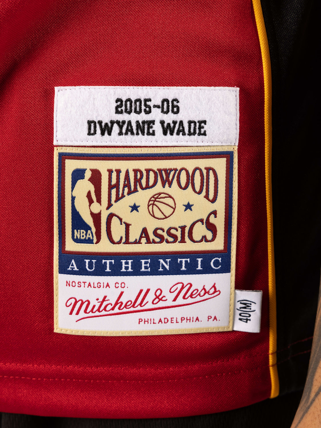 Mitchell & Ness Dwyane Wade Red Miami Heat 2005 Hardwood Classics