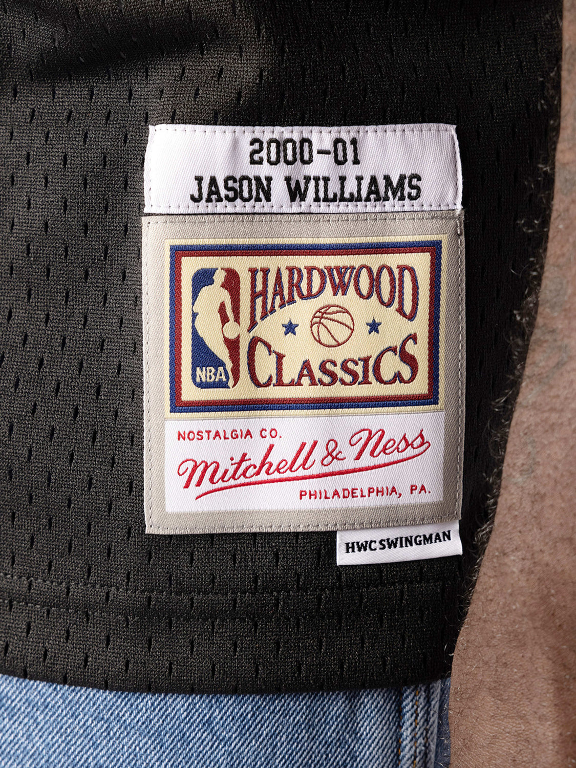 Men's Mitchell & Ness Jason Williams Black Sacramento Kings 2000-01  Hardwood Classics Swingman Player Jersey