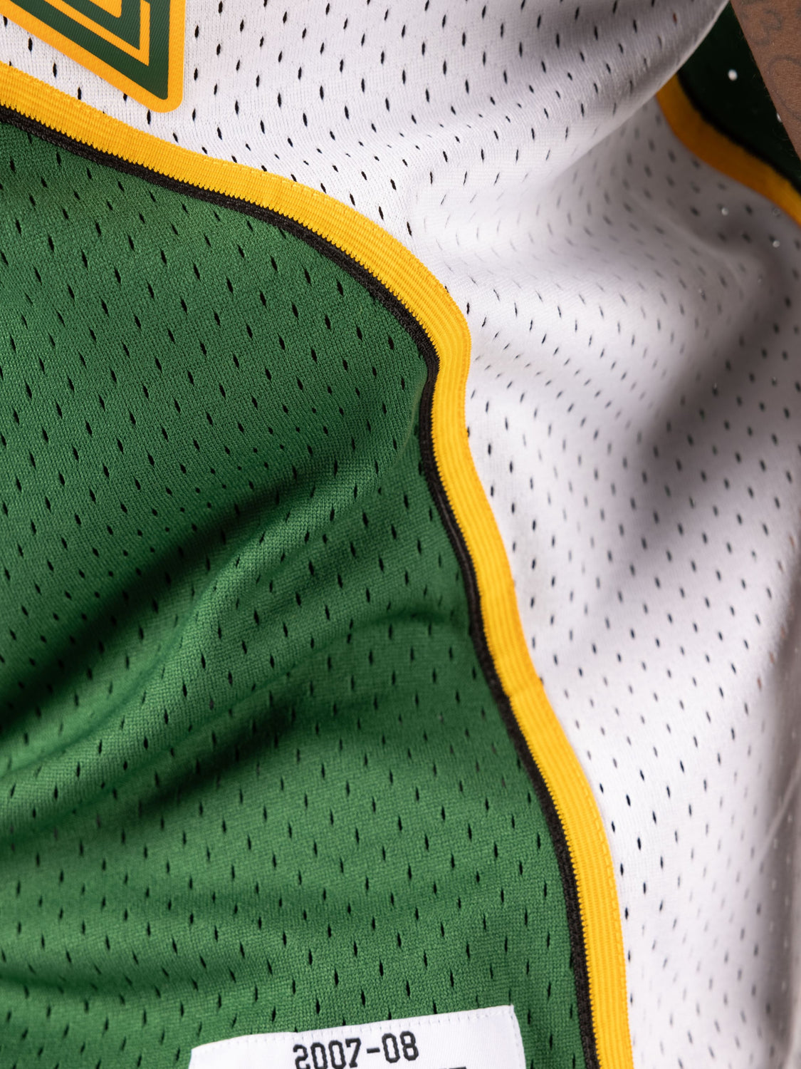 Seattle Supersonics Kevin Durant 2007 Hardwood Classics Swingman Jersey By  Mitchell & Ness - Dark Green - Mens