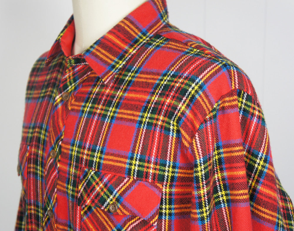 Vintage Men's 1980's Festive Multicolor Striped Plaid Flannel Shirt ...