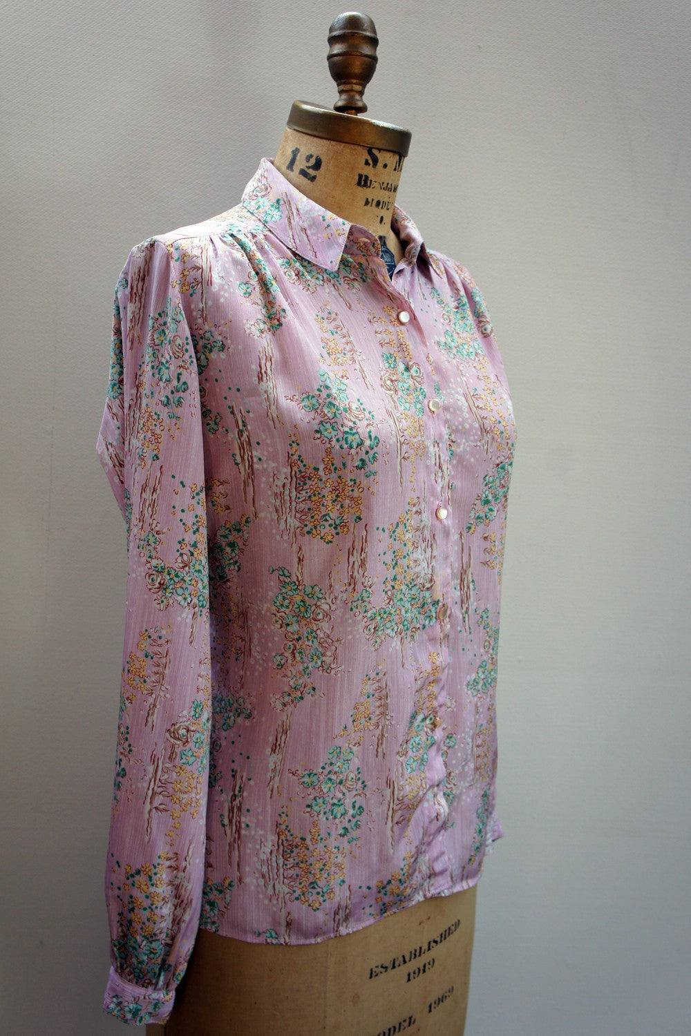 Vintage 1970's Long Sleeve Lilac Blouse, Size L | Hoof & Antler