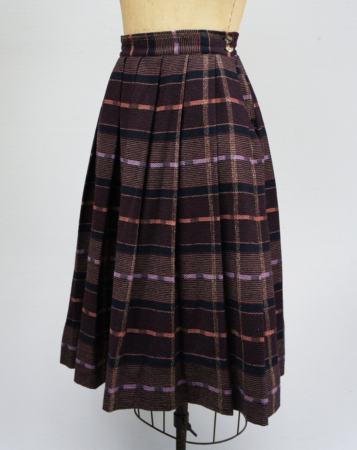 Vintage 1950's Lilac Pleated Wool Skirt - Size S | Hoof & Antler