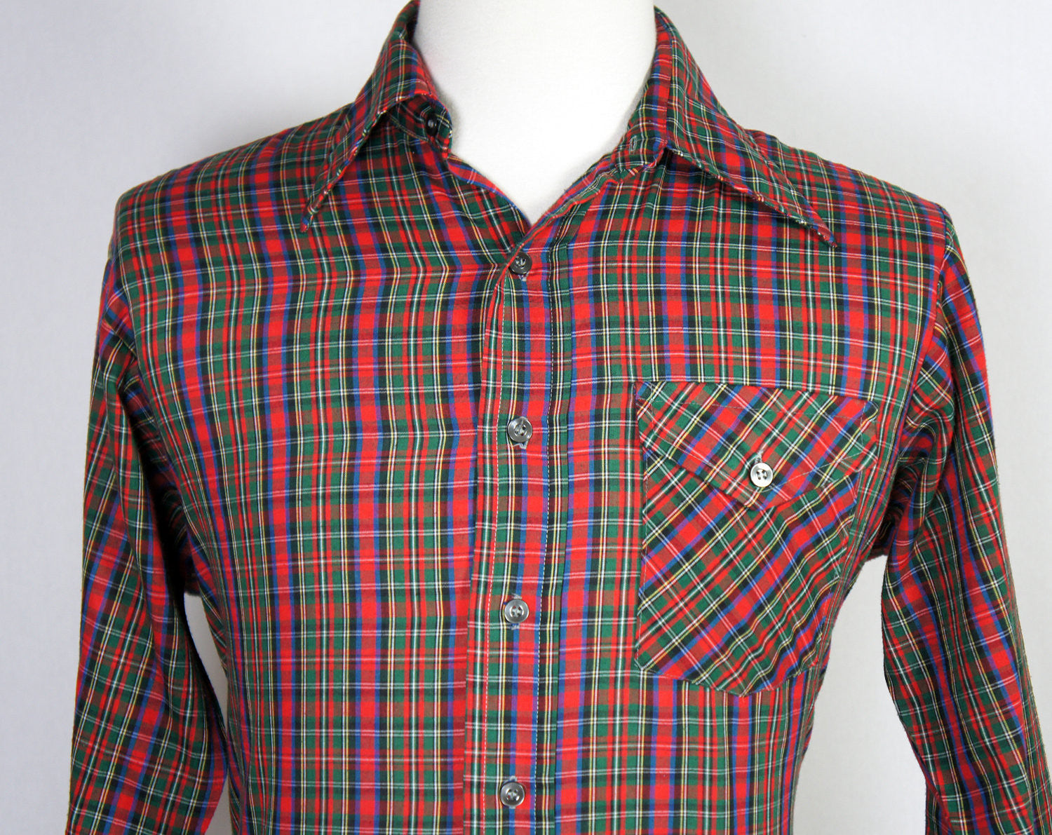 Vintage 1970's Red & Green Button Up Shirt - Long Sleeve, Size L | Hoof ...