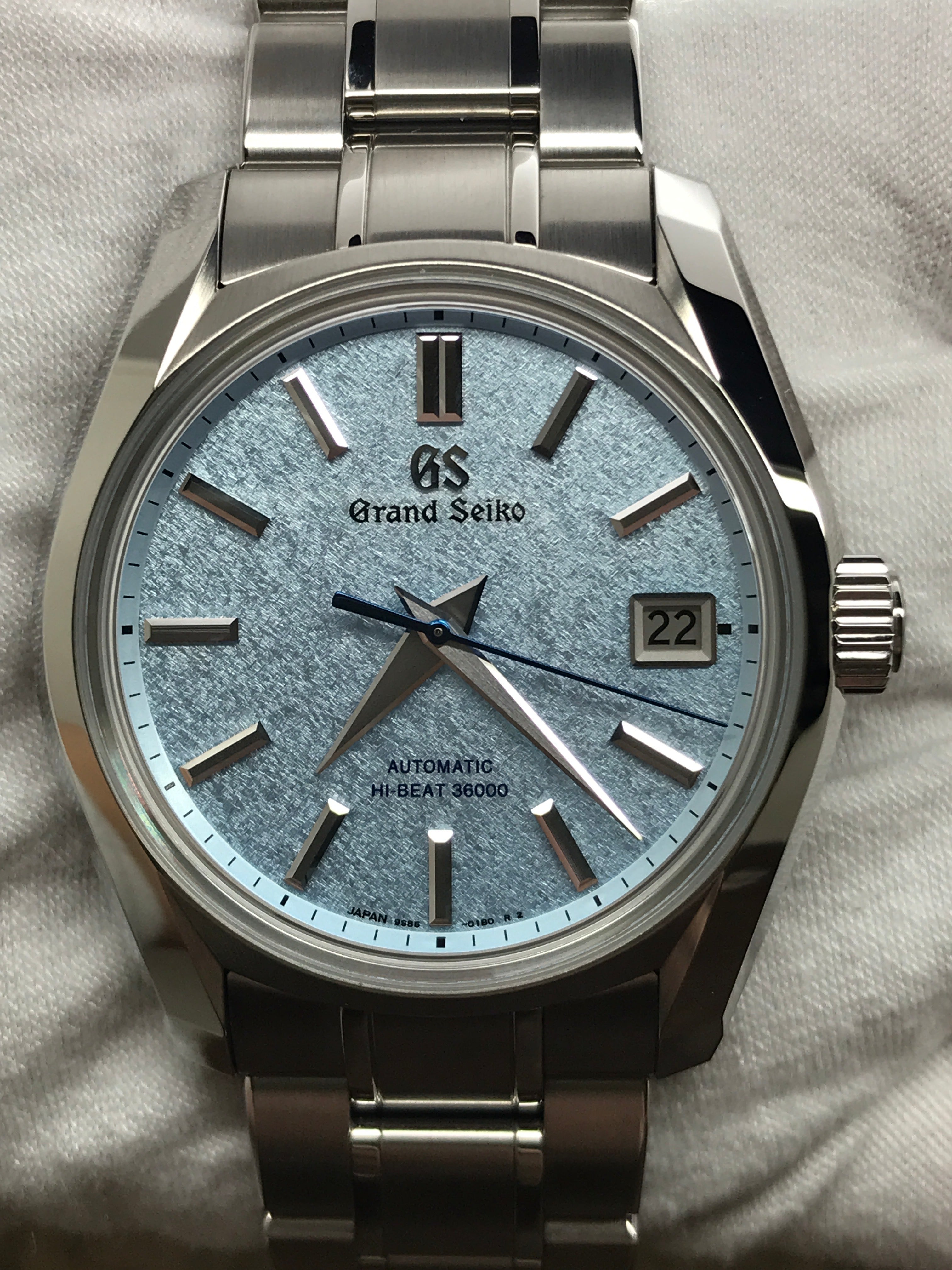 Grand Seiko Heritage USA Soko Frost SBGH295 Ice Blue Dial Automatic Me –  Signature Watches