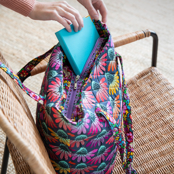 Learn to sew long-lasting quilted bags with professional look.