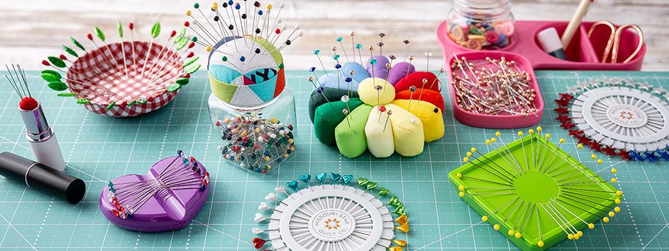 Phinus Magnetic Pin Cushion with 200 Pcs Sewing Pins, Round Plastic Magnetic Sewing Cushion, Magnetic Pin Holder for Sewing Needles Push Pins Hair