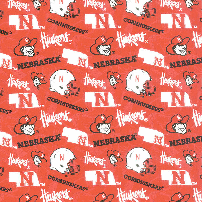 MLB - St. Louis Cardinals Red Yardage Size 58/60 Cotton Novelty | Fabric Traditions