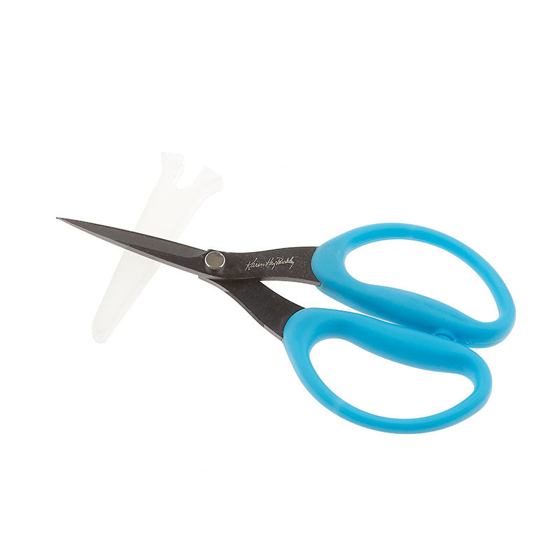 Seriously Daisies: A Fight with my Scissors