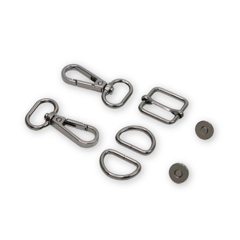 Sallie Tomato 3/4 Swivel Hooks - Set of Two Gunmetal