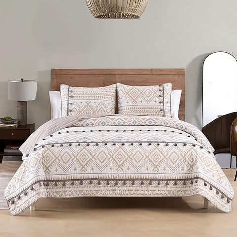 Boho Style Beige Quilt Set with Tassle, Soft and Lightweight Bedspread