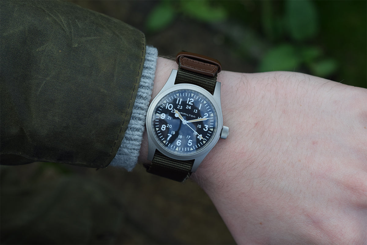 hamilton khaki field mechanical black strap