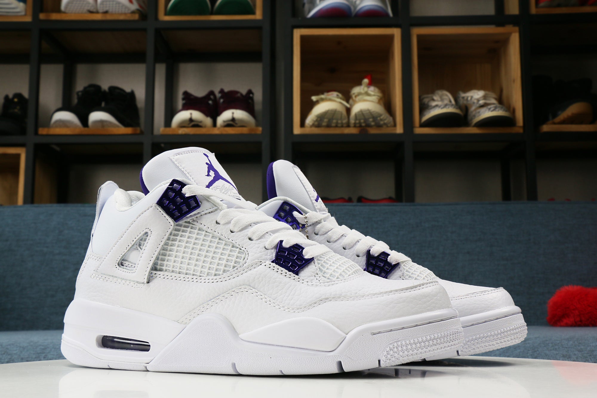 jordan 4 travis roxo