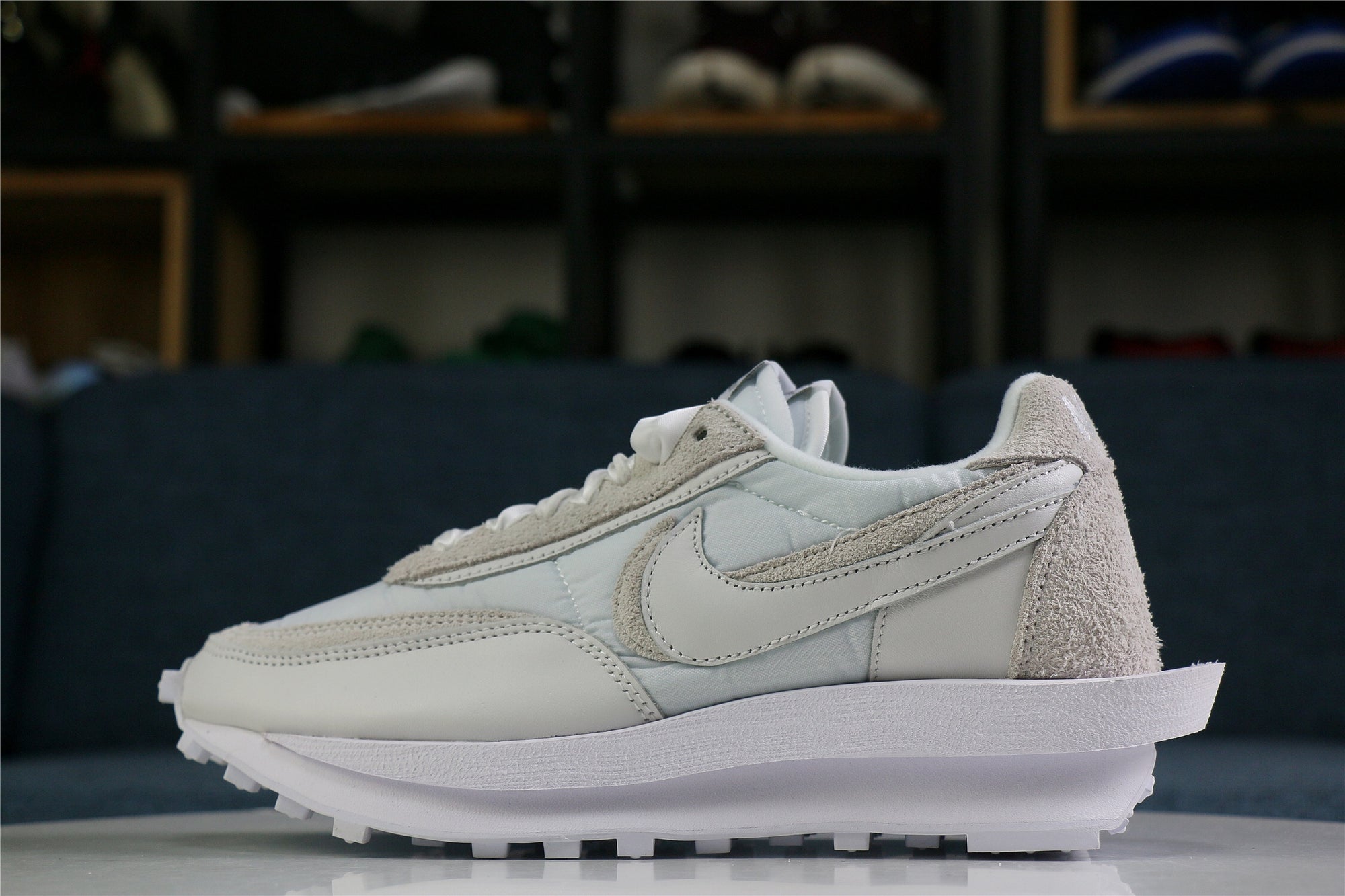 nike sacai white waffle