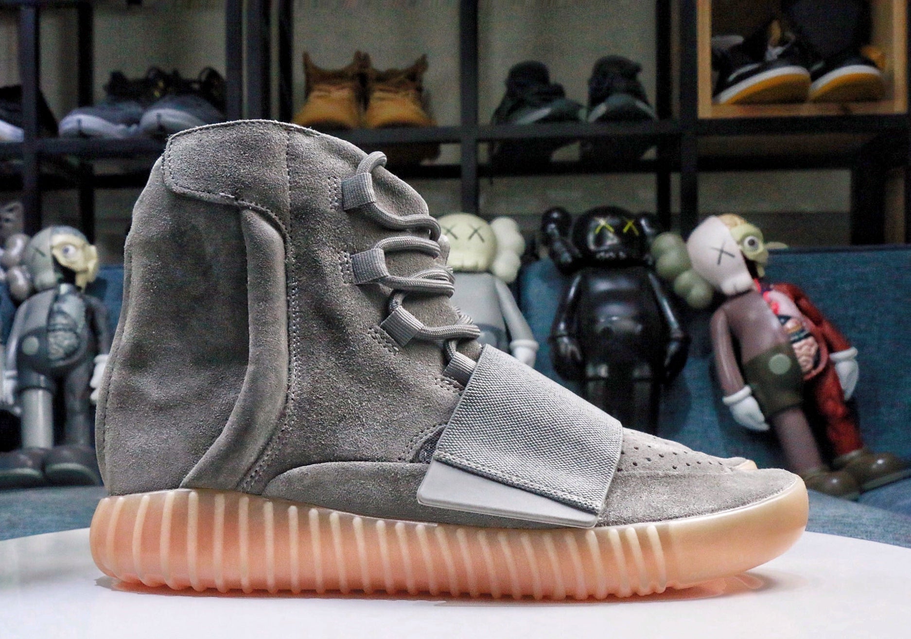 adidas yeezy boost 750 grey