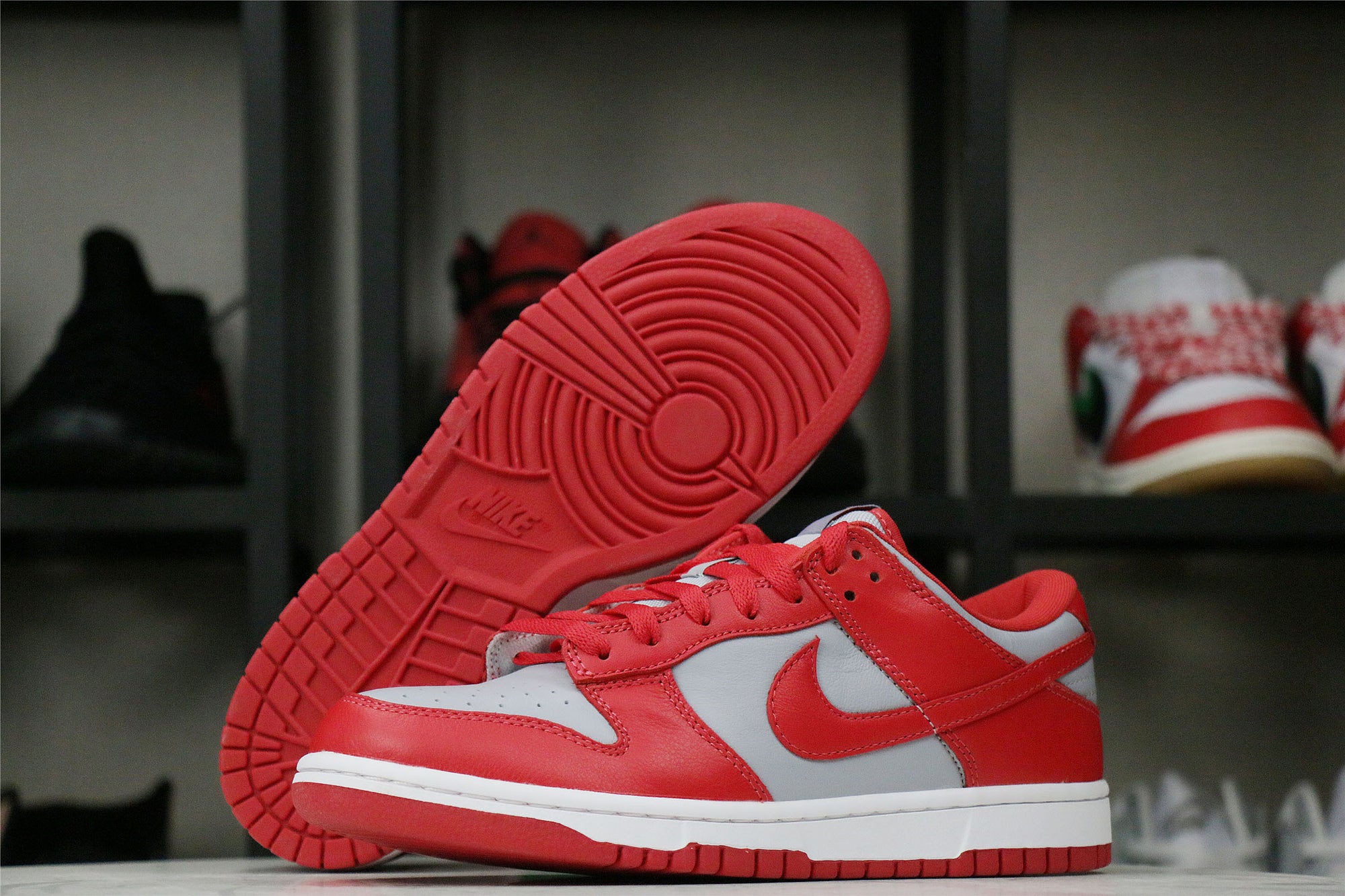 nike dunk low unlv varsity red