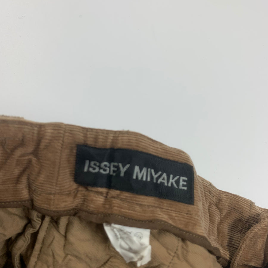 ております ISSEY MIYAKE - ISSEY MIYAKE 1995AW archive pantsの も