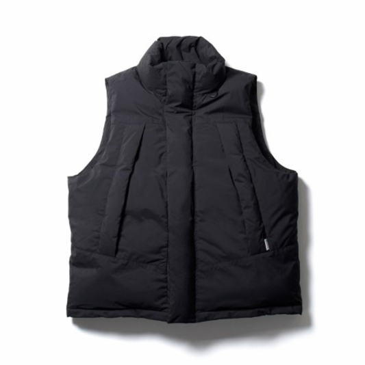 Gore-Tex Infinium™ Expedition Down Jacket | Hype Streetwear 