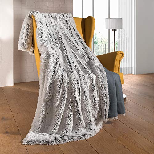 CelinaTex Couverture Douillette XXL 220 x 240 cm crème Gris Couverture de canapé Longhair Couverture en Fourrure synthétique Flokati Optik Couverture Fleece Oeko-TEX Shetland