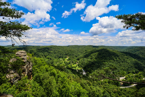 Panoramic Mountain View’s from lovers leap overlook along the Laurel ridge trail in natural bridge state resort park Kentucky 
