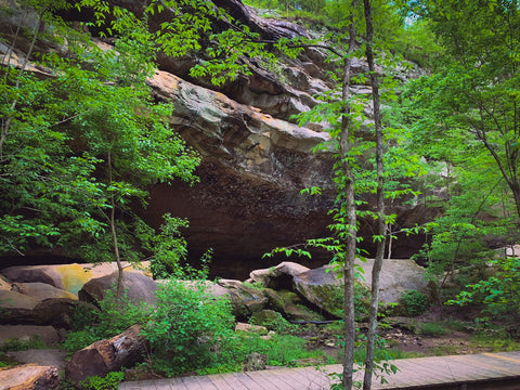 Shelter cave along devils standtable in giant city state park Illinois 