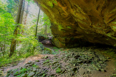 Yahoo arch and cave in big south fork of Kentucky