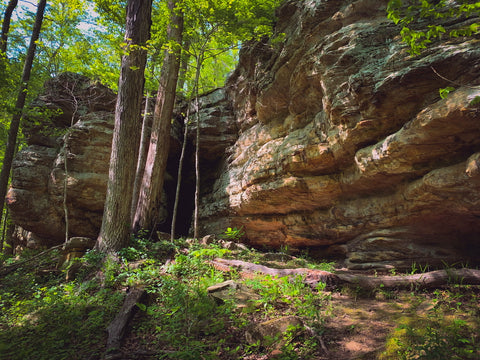 Stone fort hiking trail giant city state park prehistoric site