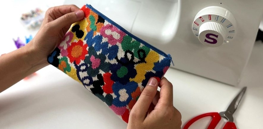 Step 12_DIY Needlepoint Zipper Pouch_Unwind Studio