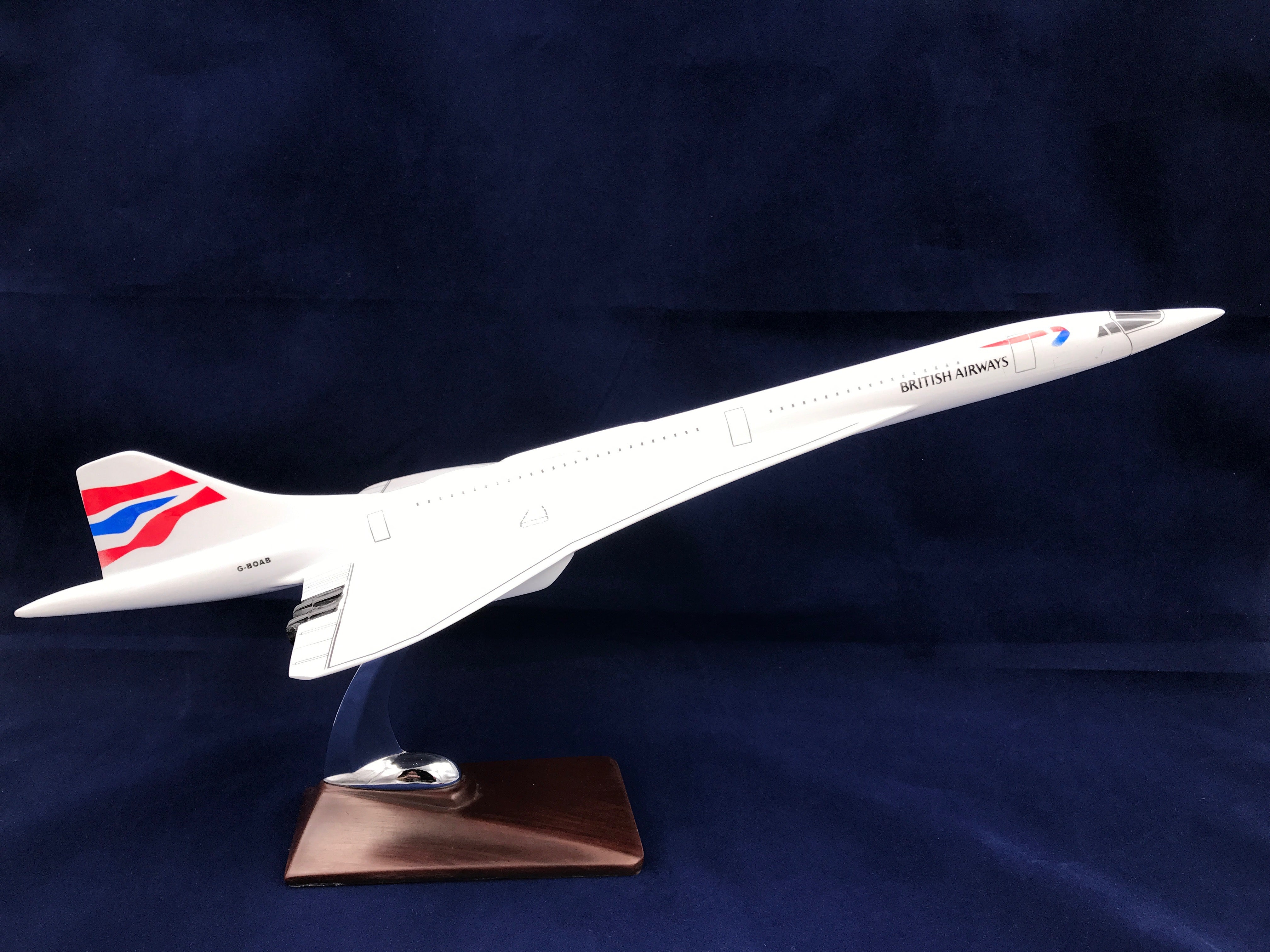 Metal model - Concorde registered G - BOAB, British Airways (48.6 x 20 cm x 7.05 cm)