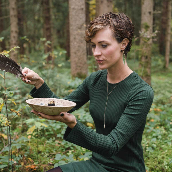 Alexandra Klein | the herbalist
