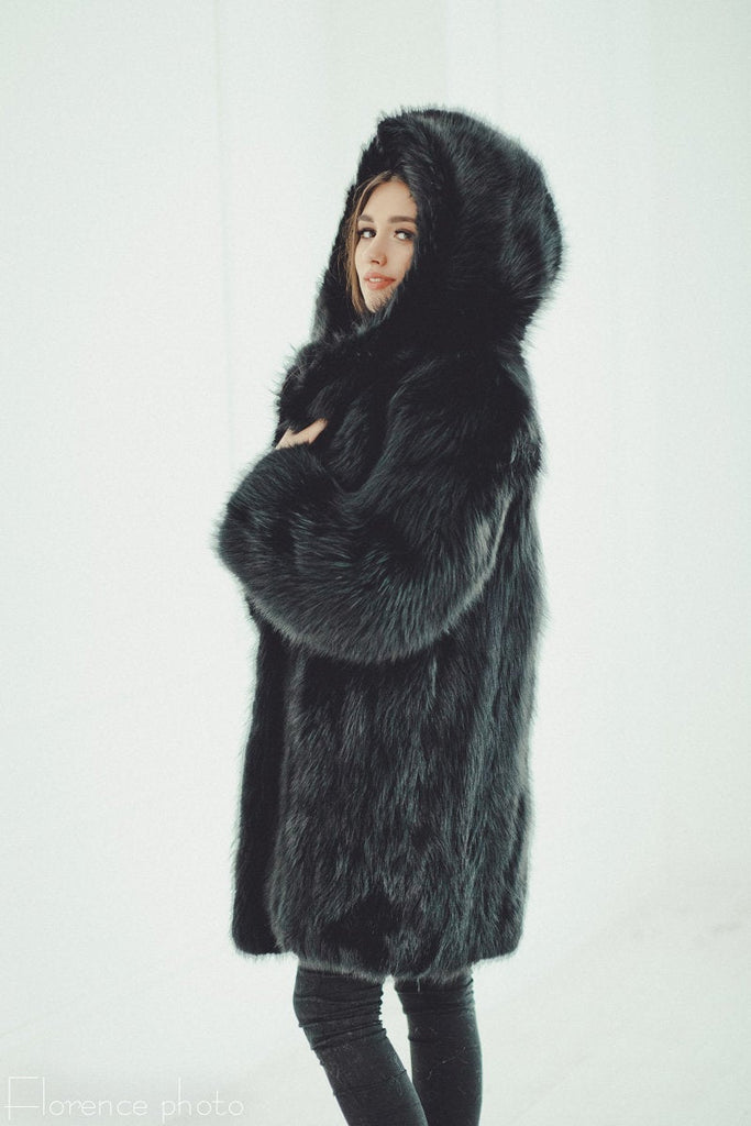 Fox Fur Coat with Hood (Black) – Forestfox Fur Atelier