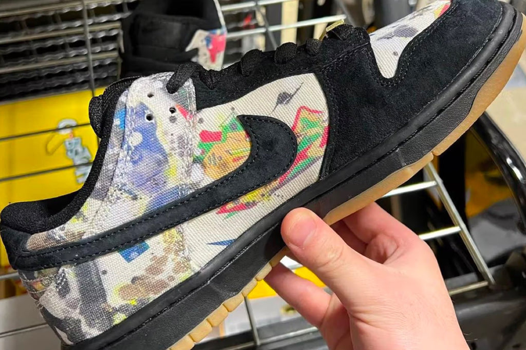 Volgen analoog naam Here's Your First Look at 2023's Supreme x Nike SB Dunk Low - The Edit LDN