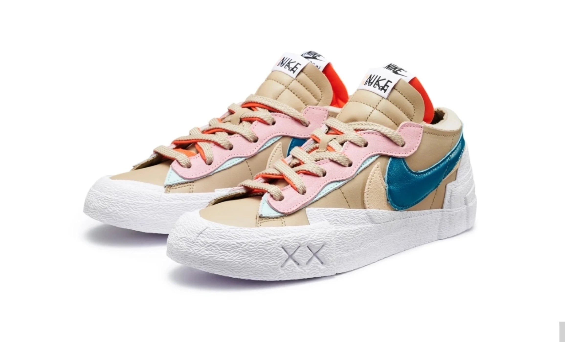 KAWS X SACAI X NIKE BLAZER LOW RED MULTI